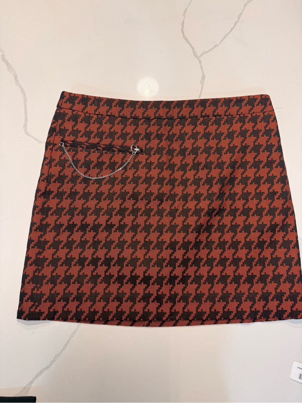 Stella McCartney Rust & Black Houndstooth Mini Skirt with Chain size 42